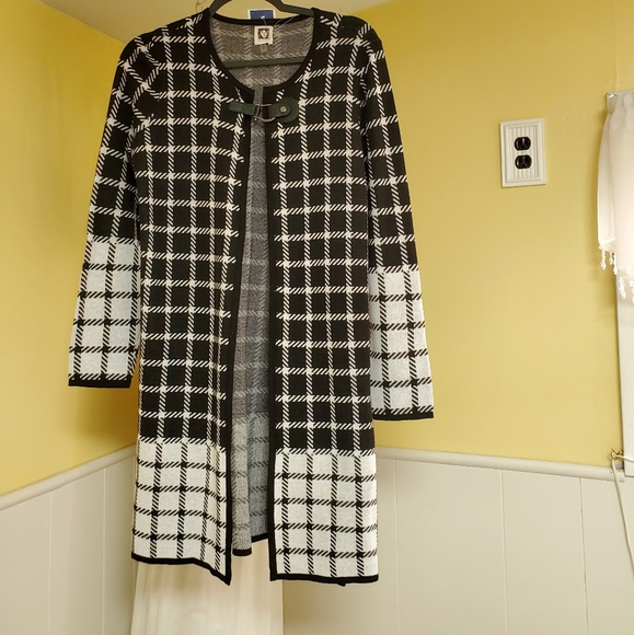 Woman's NWT Anne Klein sweater - Picture 3 of 9